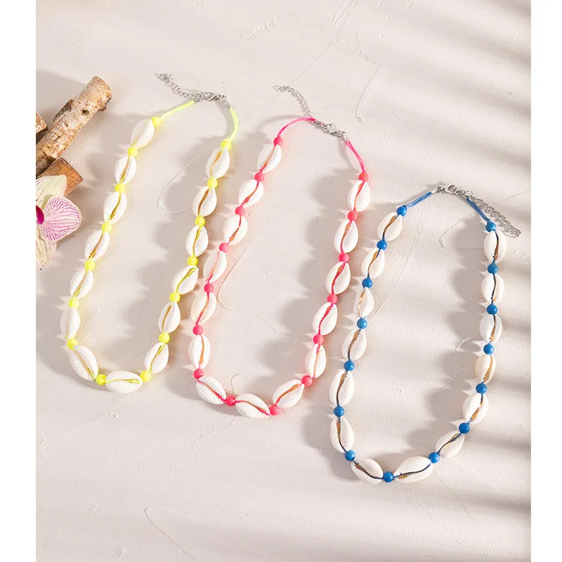Wholesale Fashion Handmade Cowry Puka Sea Shell Necklace Summer Beach Shell Beaded Choker Bracelet