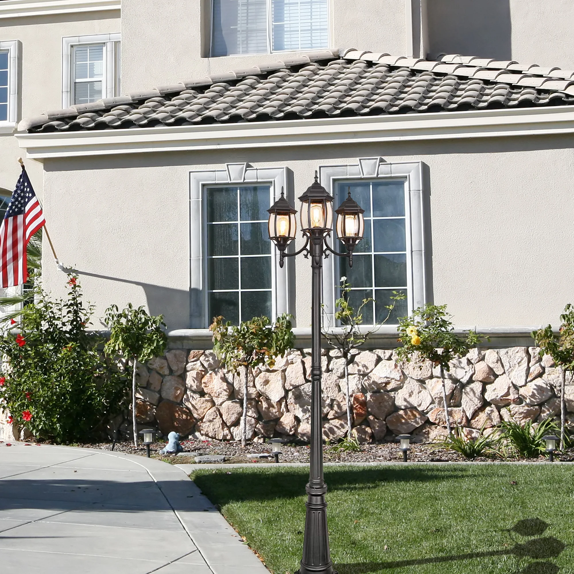 Traditional LED outdoor post light garden lamp Waterproof clear glass outdoor wall light Aluminum anti-rust material