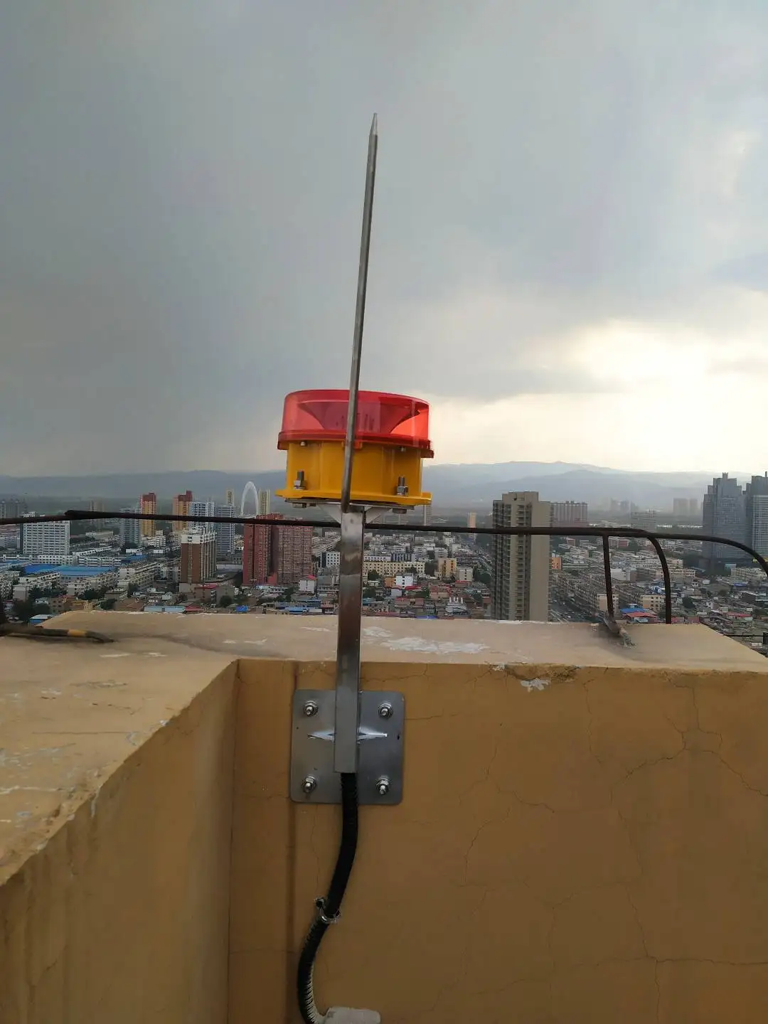 Broadcast and TV Tower aviation obstruction strobe light ICAO Certified aircraft