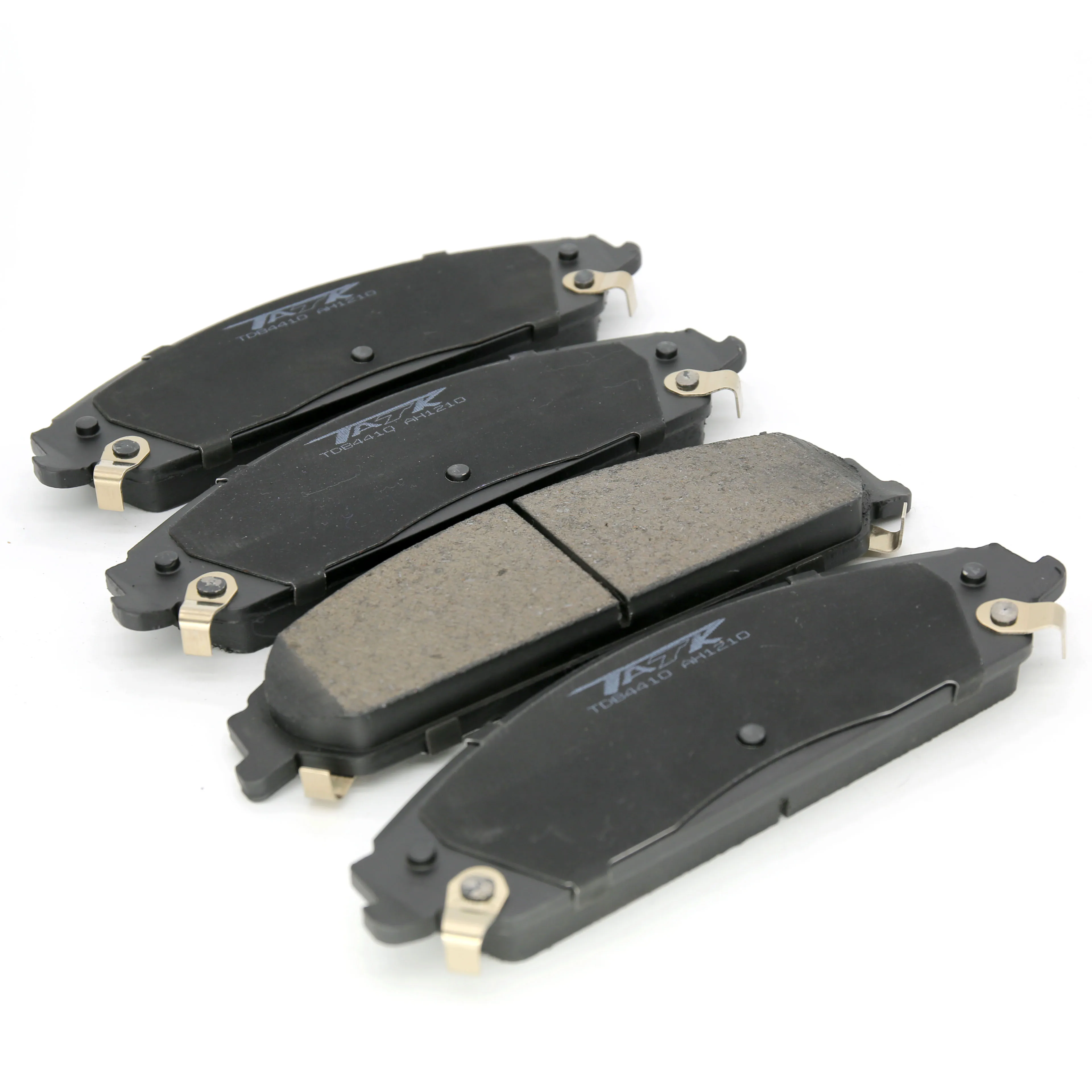  China Auto Brake System Factory Premium Ceramic Pad Low Dust Brakepad For Chrysler CHALLENGER Ypsilon THEMA