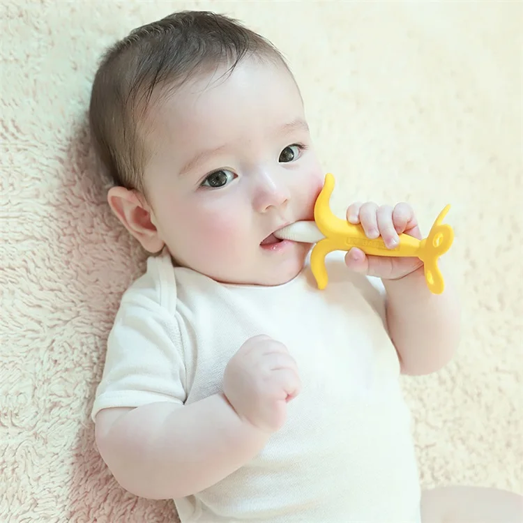 2022 Banana Fruit Shaped Natural Teething Toys Silicone Toothbrush Soothe Babies Gums Baby Teether