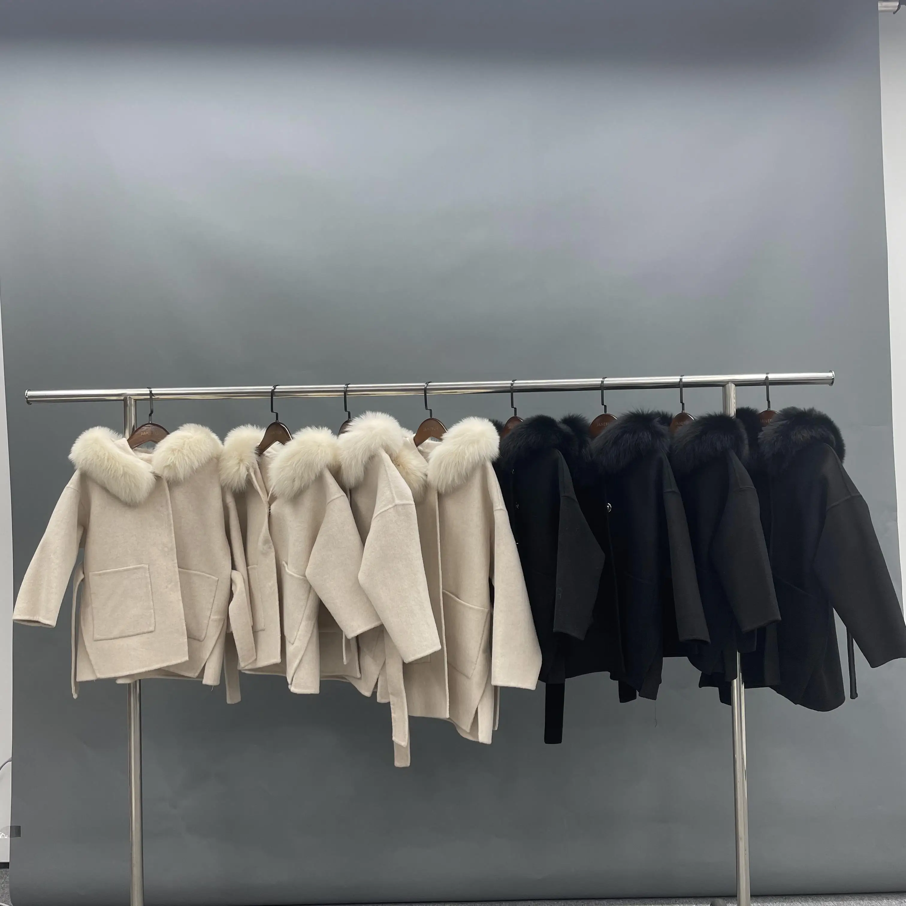 Janefur New Arrival Wool Overcoat For Kids Trench Coat Real Fox Fur Cuffs Girls Winter Cashmere Wool Kids Jacket