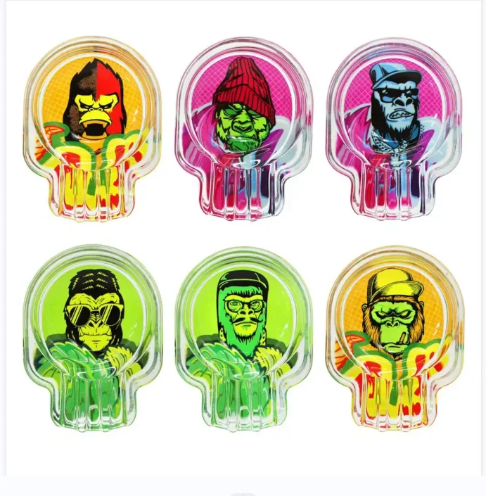 Wholesale 2023 cheap glass ashtrays smoking vintage stand cigar ashtray round custom cigarette ashtray custom logo