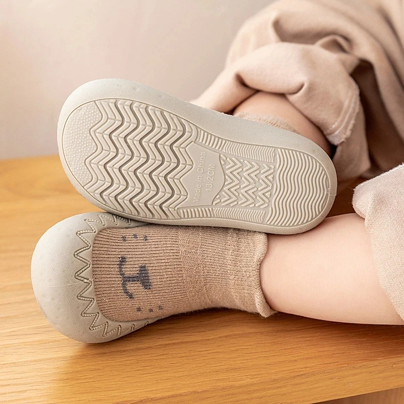 Boys Infant Cute Cartoon Shoes Soft Rubber Sole Floor Sneaker BeBe Booties Toddler Girls First Walker Baby Socks Shoes