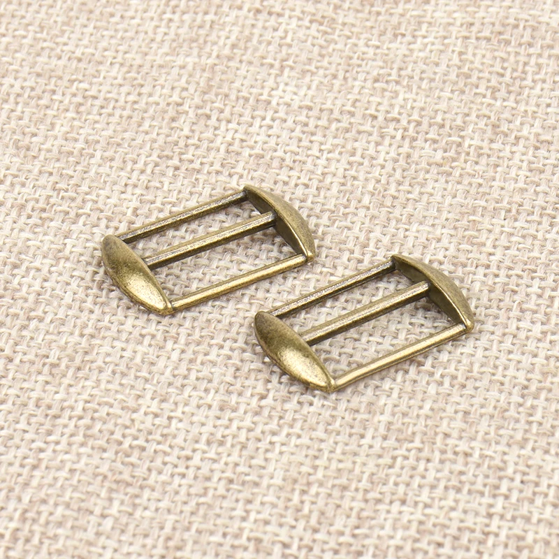 High Quality Adjustable Metal Antique Brass Hat Buckle For Garment
