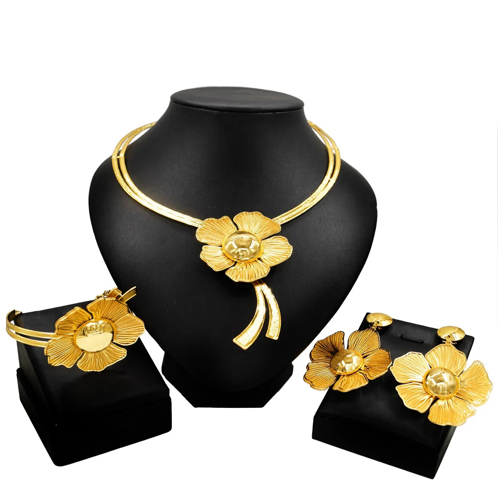 Zhuerrui Dubai Gold Wholesale Exquisite Party Jewelry Set New Flower Style 24K Gold Plated Jewelry Set NH00044