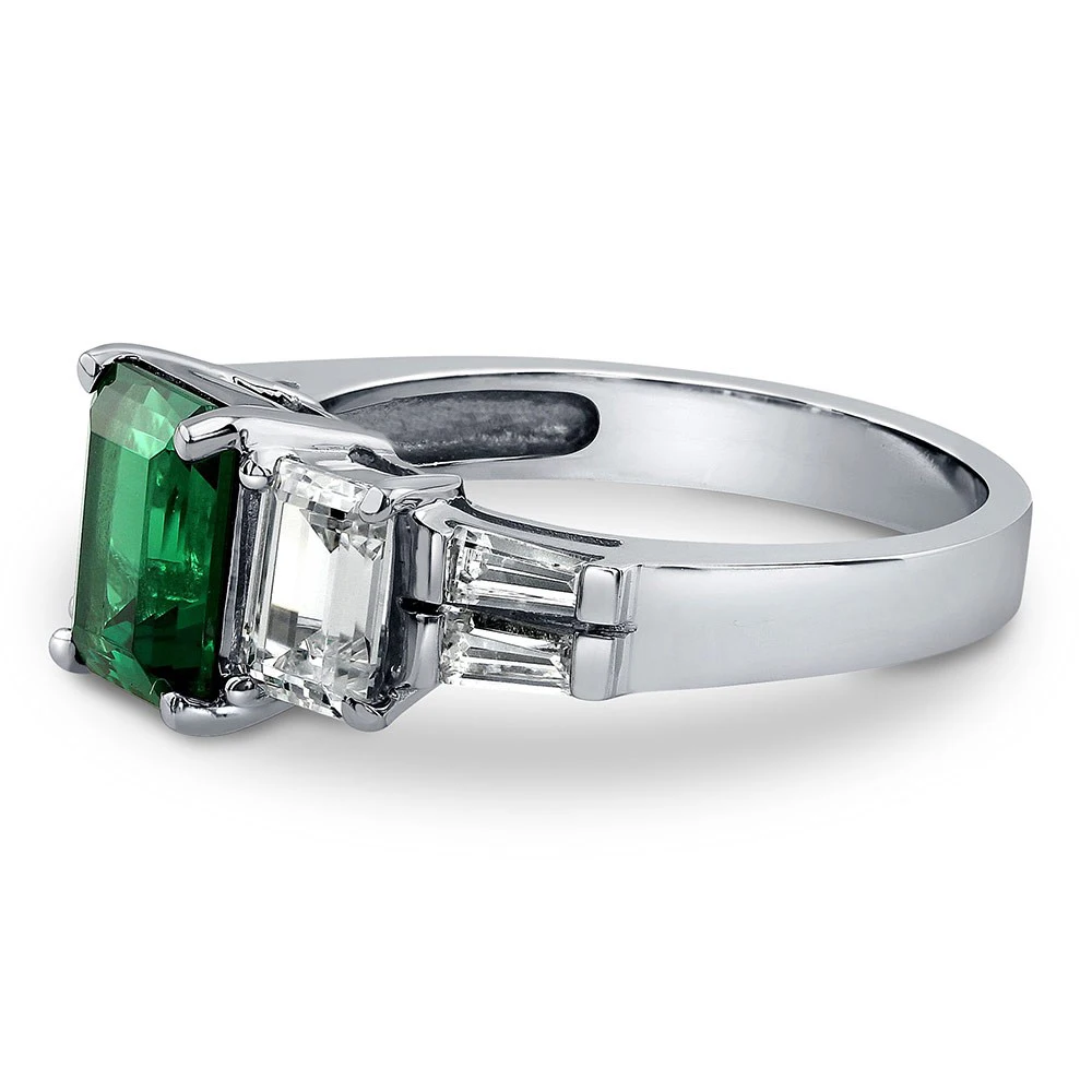 Custom Wholesale 5A CZ Zirconia Emerald Stone Green Engagement Ring Diamond 925 Sterling Silver Jewelry Wedding Rings For Women