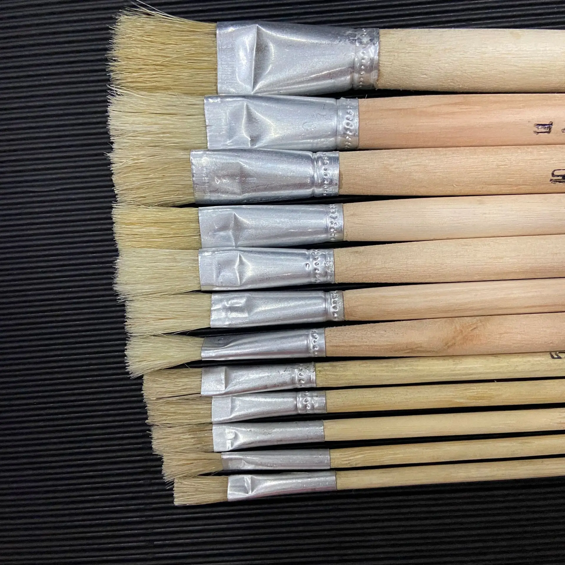 Paul Cezanne Professional Paint Brush Manufacturers Chinese Calligraphy Brush 12pcs Oil Painting Brushes
