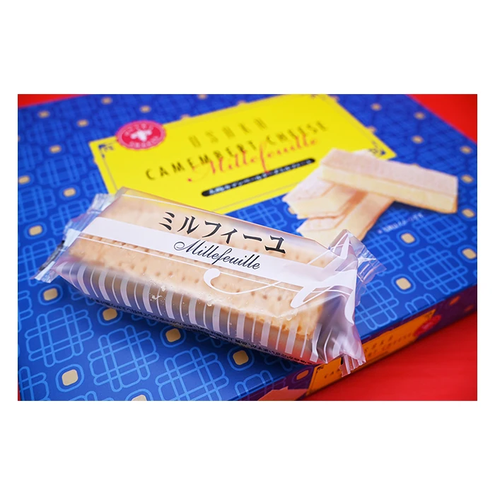 
Sweet mini cakes and pastries which is a kind of confectionery product 