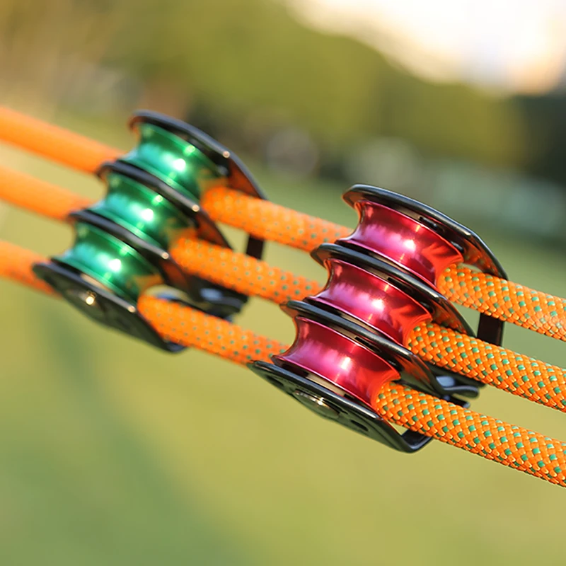 XINDA 360 degree swivel 22kN colorful aluminum alloy triple pulley with ball bearing for outdoor climbing mountaineering