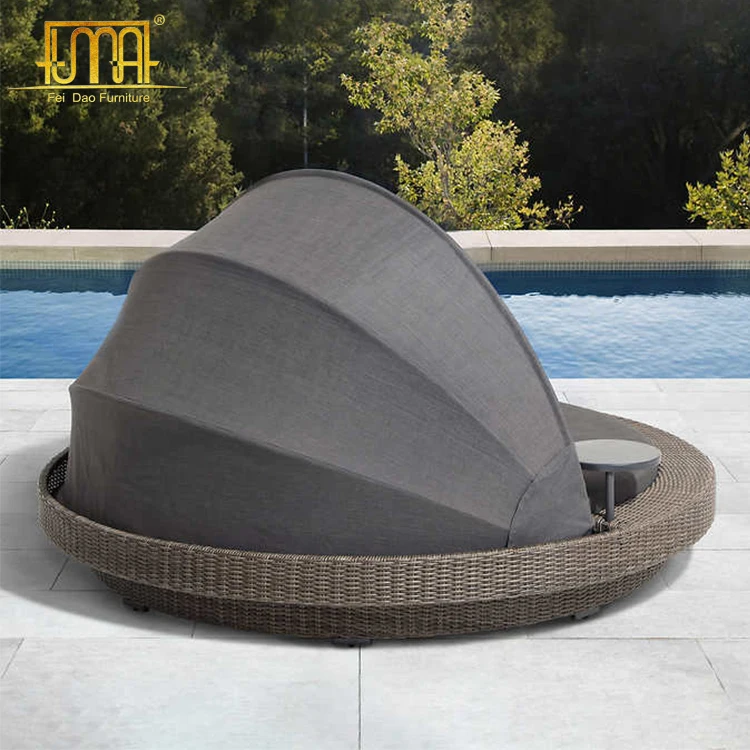 Beach Side PE Rattan Wicker Outdoor Waterproof Bali Daybed With Canopy
