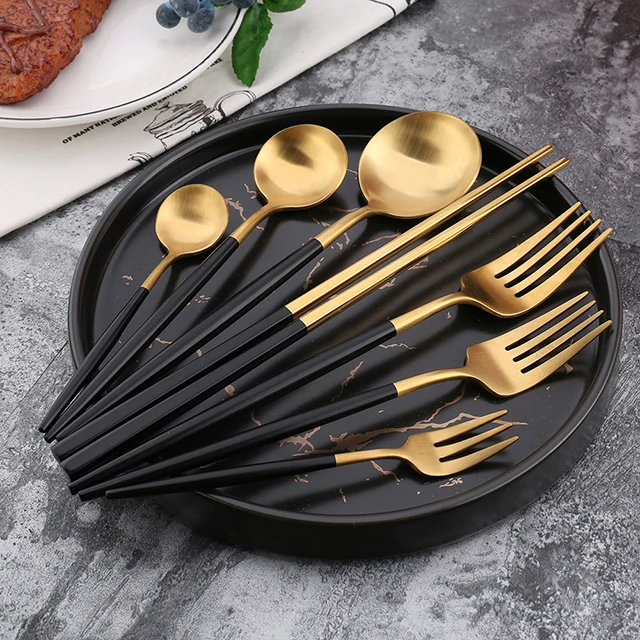 
Wholesale high quality 5 piece cutlery set sanding polishing gold cutlery spoon fork set delicate sets dinnerware 