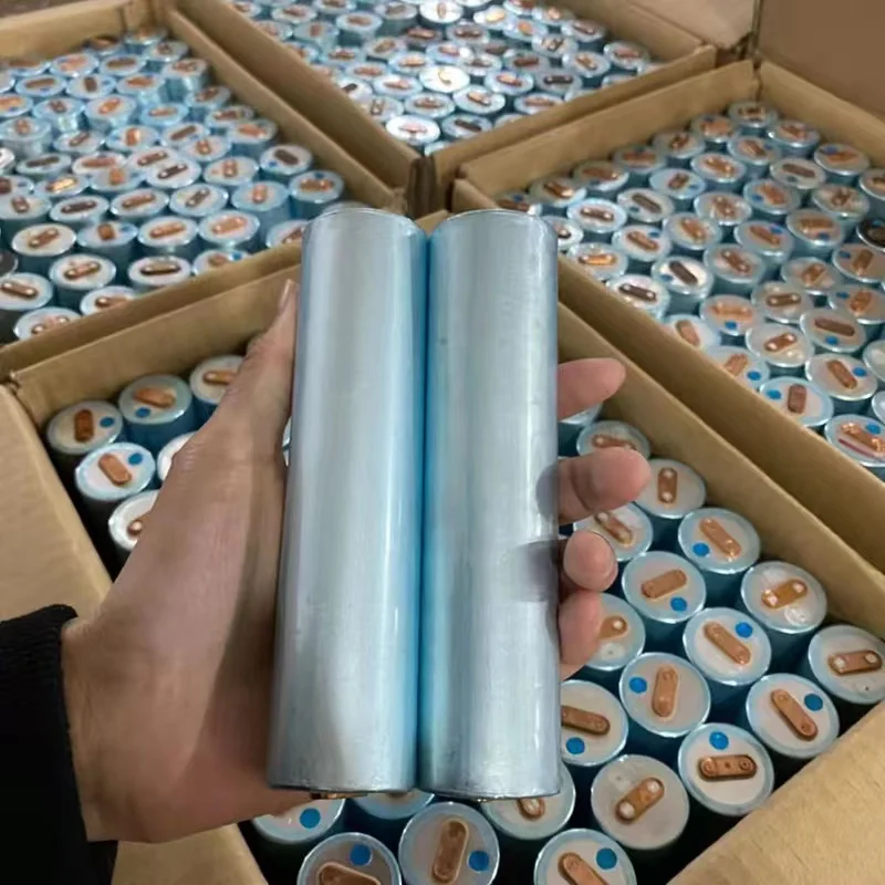 Large Capacity 3.2V 15Ah lifepo4 Battery 32140 33140 15000mAh LFP Battery Cell