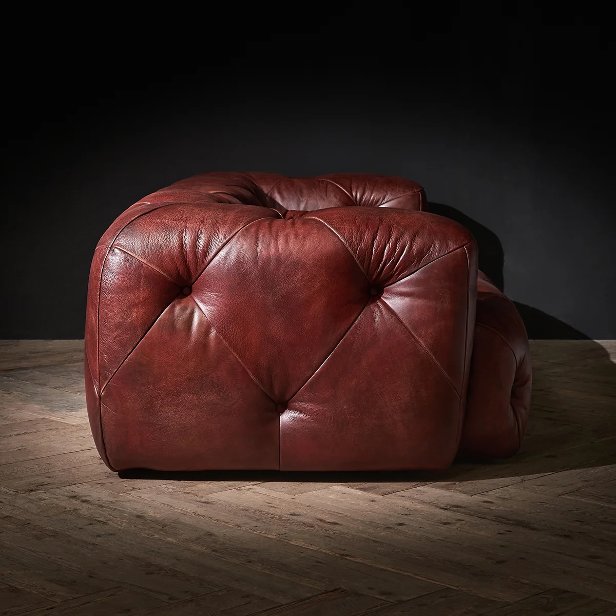 Nordic Style leather sofa 3 seater living room Italian light luxury curved leather retro sofa home living room  sofa