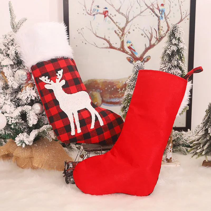 
2021 Wholesale Cute Christmas Decoration Supplies Hairy Plaid Elk Red Socks Gift Box Ornaments Bags Felt Xmas Stocking In Bulk 