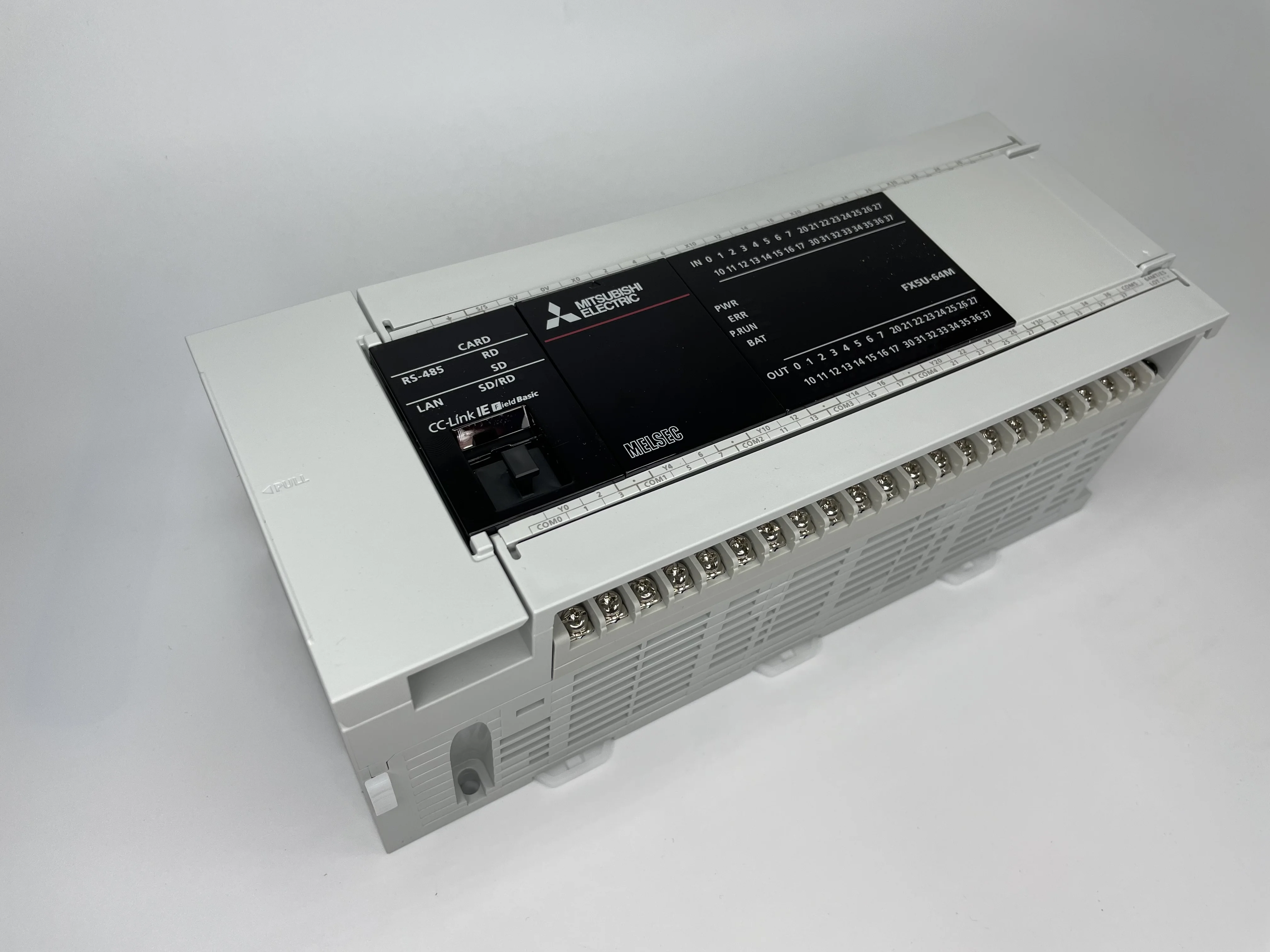 Absolute original brand new Mitsubishi plc controller programming FX5U-64MR/ES FX5U-64MT/ES FX5UC-64MT/D