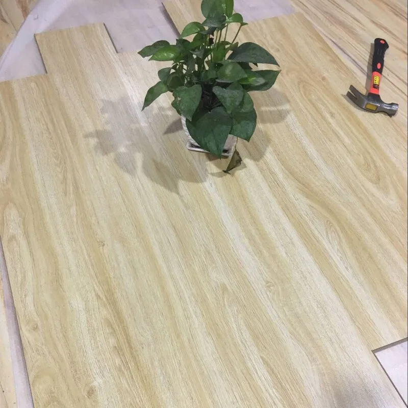 Fireproof  HDF Economic Wood 100% Waterproof Indoor Residential Wooden Laminate FLooring