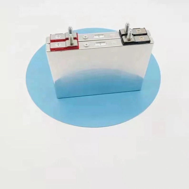 14*120*100mm M4 Studs Flat 35C Continuous 70C Peak PHEV Use 3.7v 5.5Ah High Discharge Li ion Battery for Car Audio