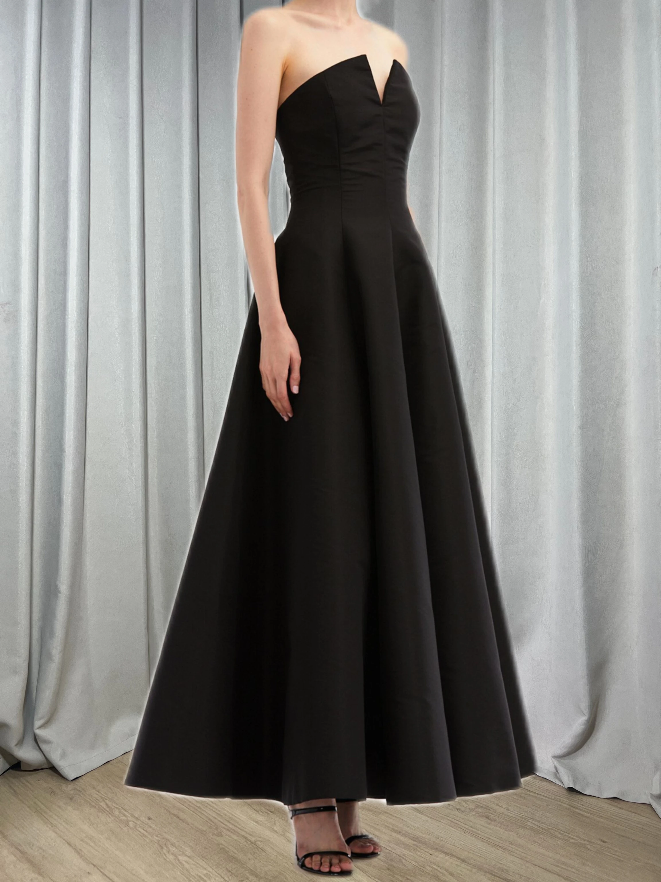 Customized Black Sexy Strapless Deep V-Neck Backless Fishbone High Waisted A-line Dress Spring Summer Evening Party Dresses