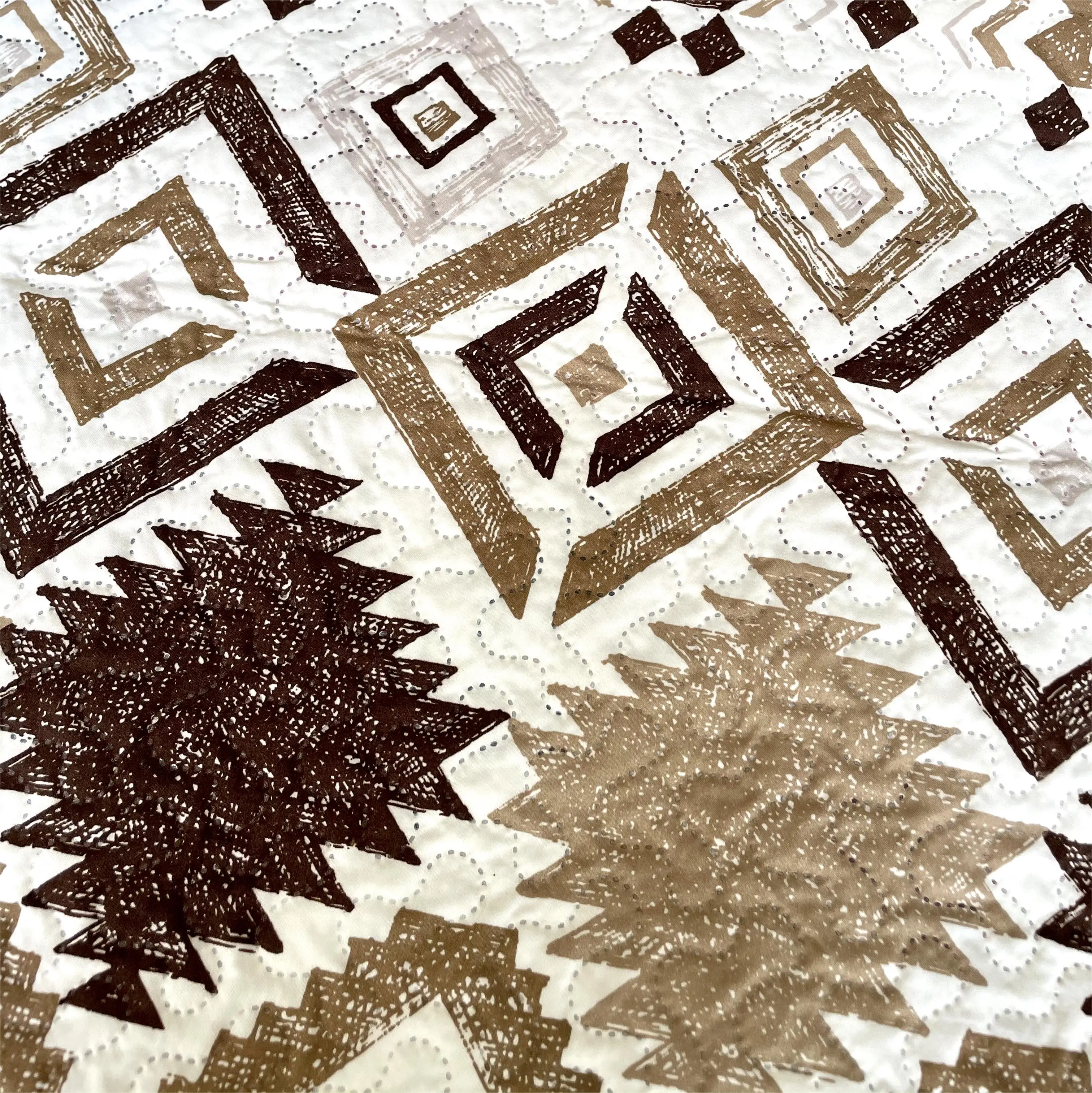 2023 factory price disperse print 100%Polyester Ultrasonic quilting with cotton Filling for bedding