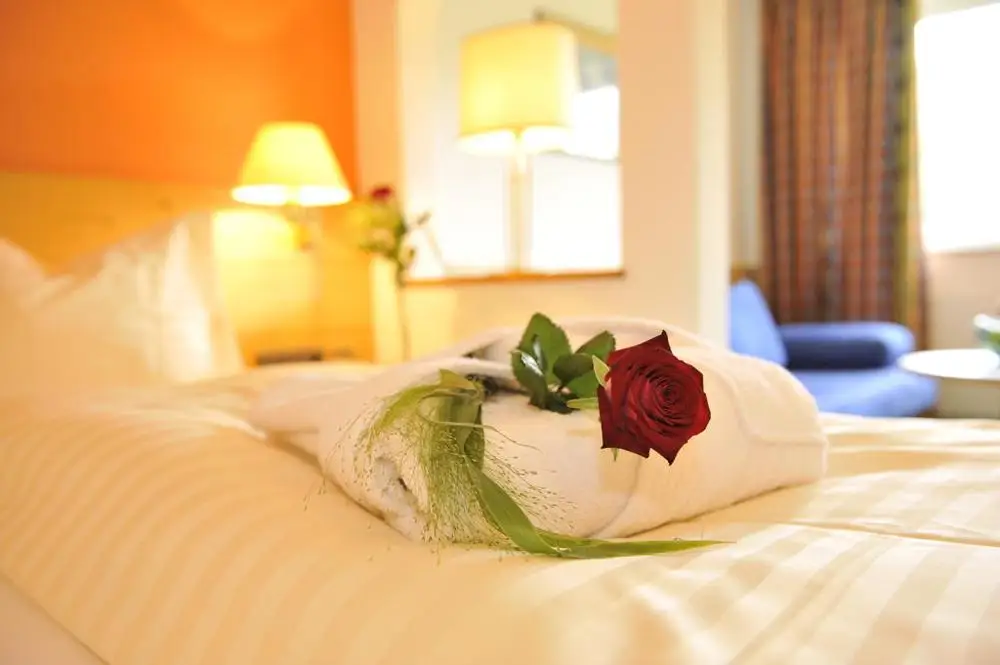 Hotel polycotton fabric satin striped 1cm 3cm fabric roll