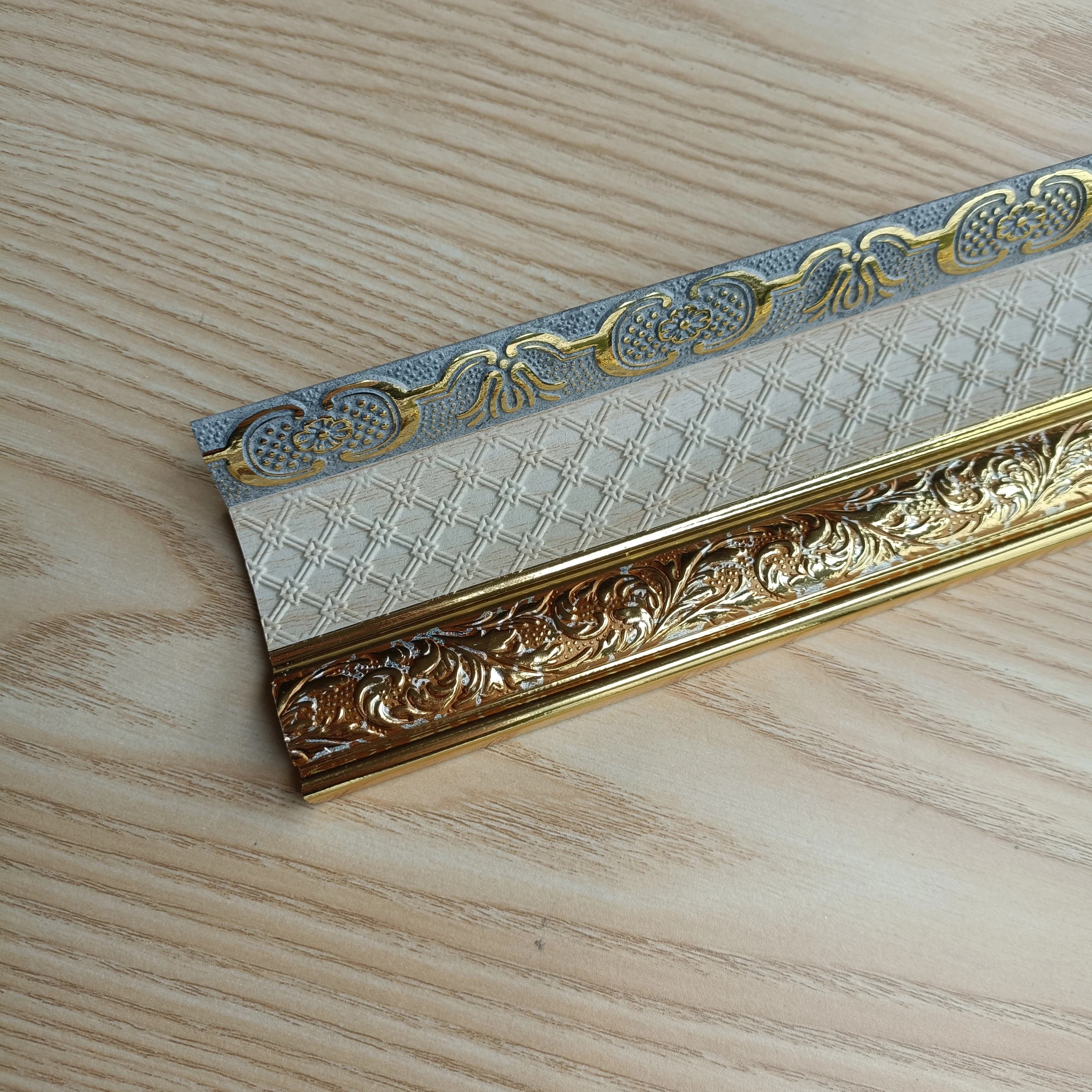 Ruihui High Quality PS Cornice Moulding Living Room Roof Moldings PS Cornice Line