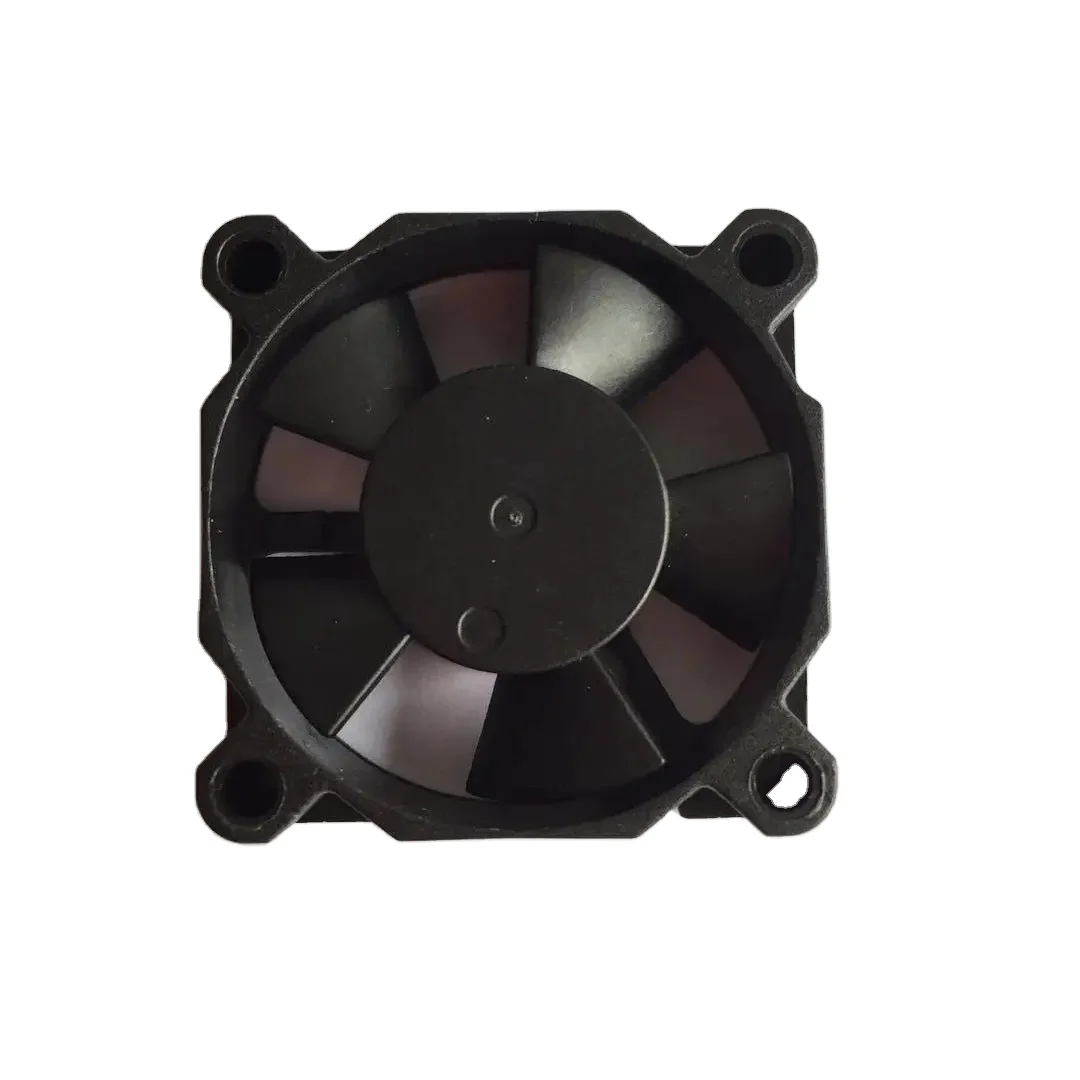 Бесщеточный охлаждающий вентилятор постоянного тока, 5 В, 12 В, 3510 35*35*10 мм