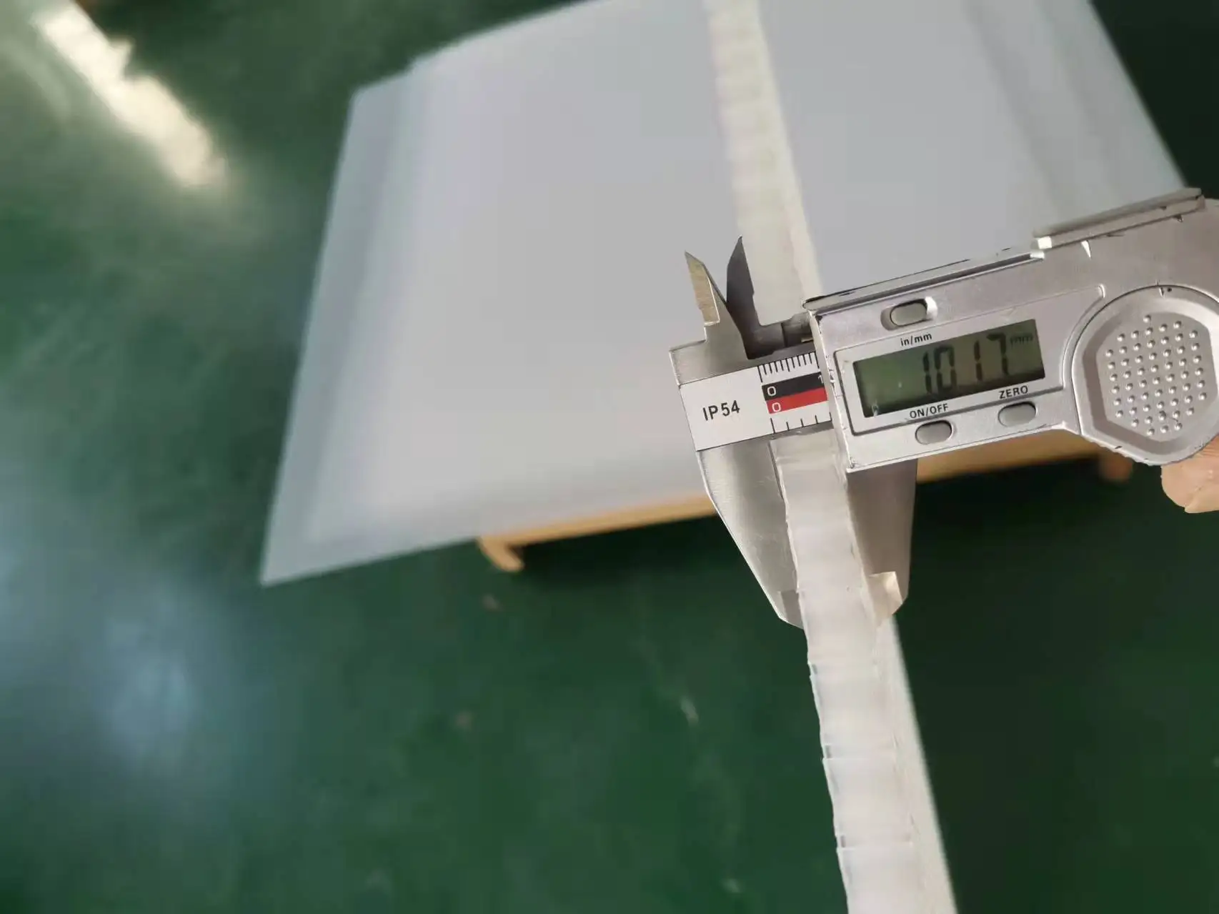 10 мм толщина ячейки 8 мм PP сотовый сердечник для сэндвич-панелей