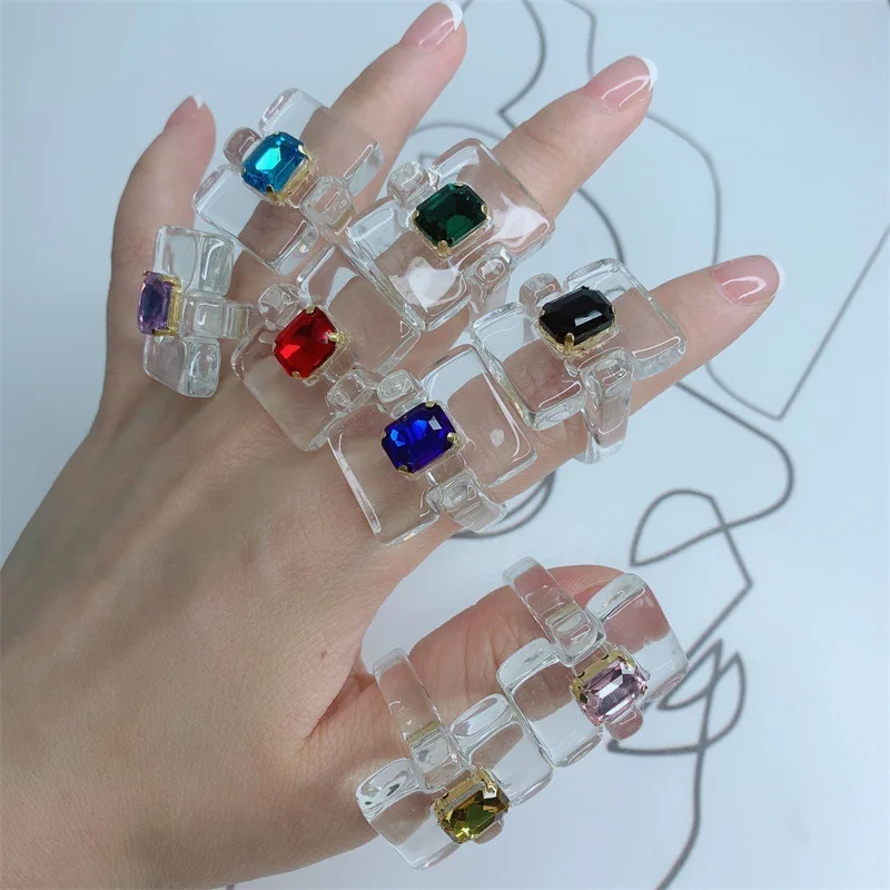 New Fashion Clear Geometric Big Resin Ring Wholesale Chunky Women Plastic Rings Crystals Rhinestones Rings Girls Jewelry