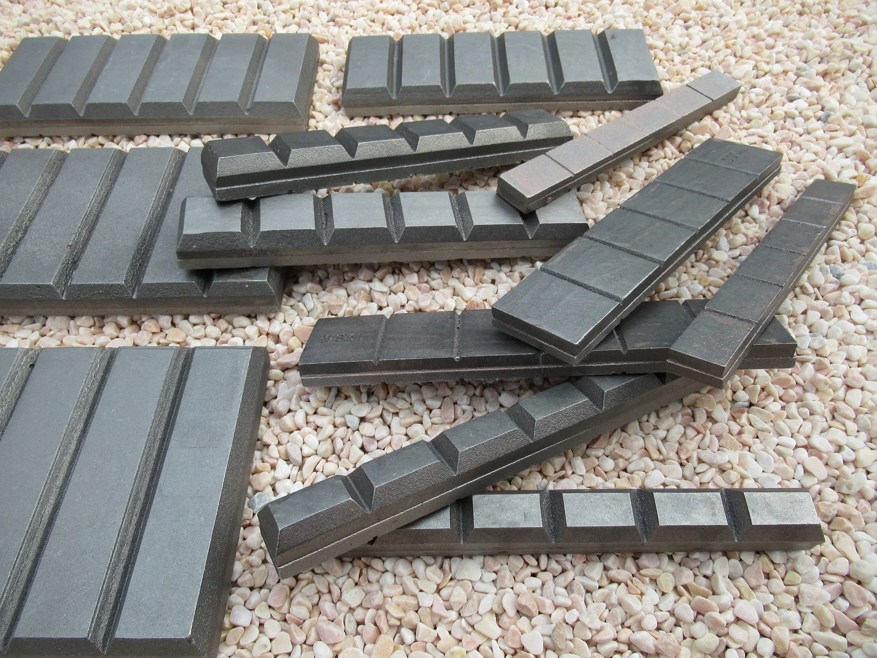 bimetallic white iron  chocky bar for excavator bucket repair and wear attachment