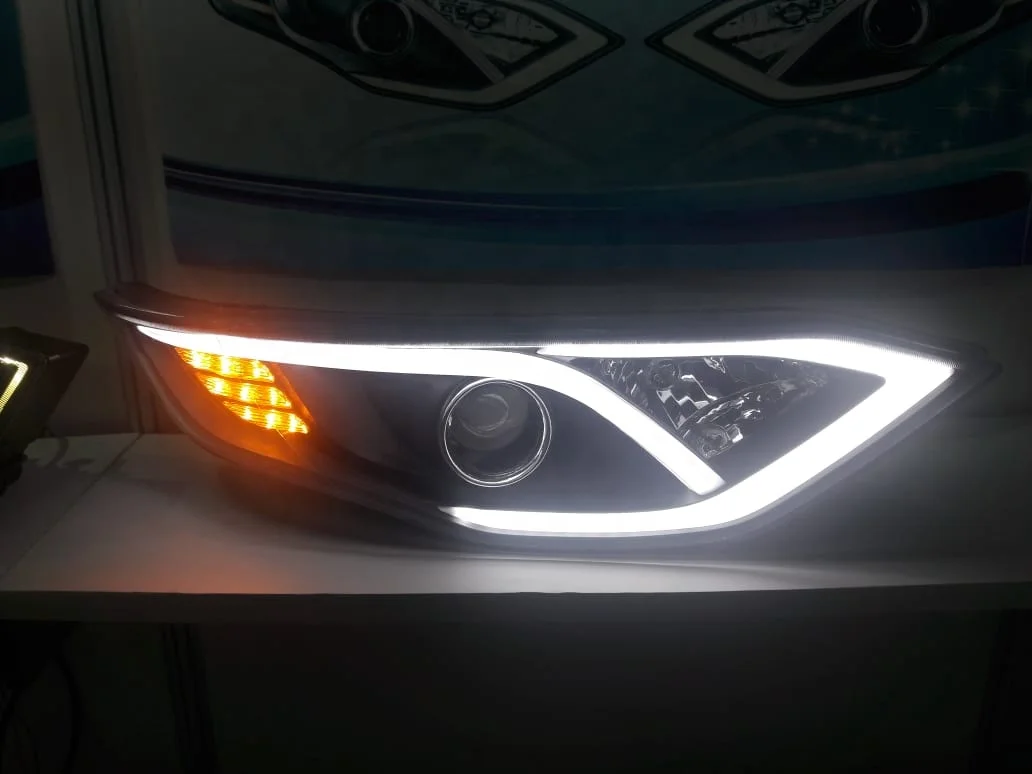 Adiputro Marcopolo Bus Lights Front Headlight Head Lamp HC-B-1614-1