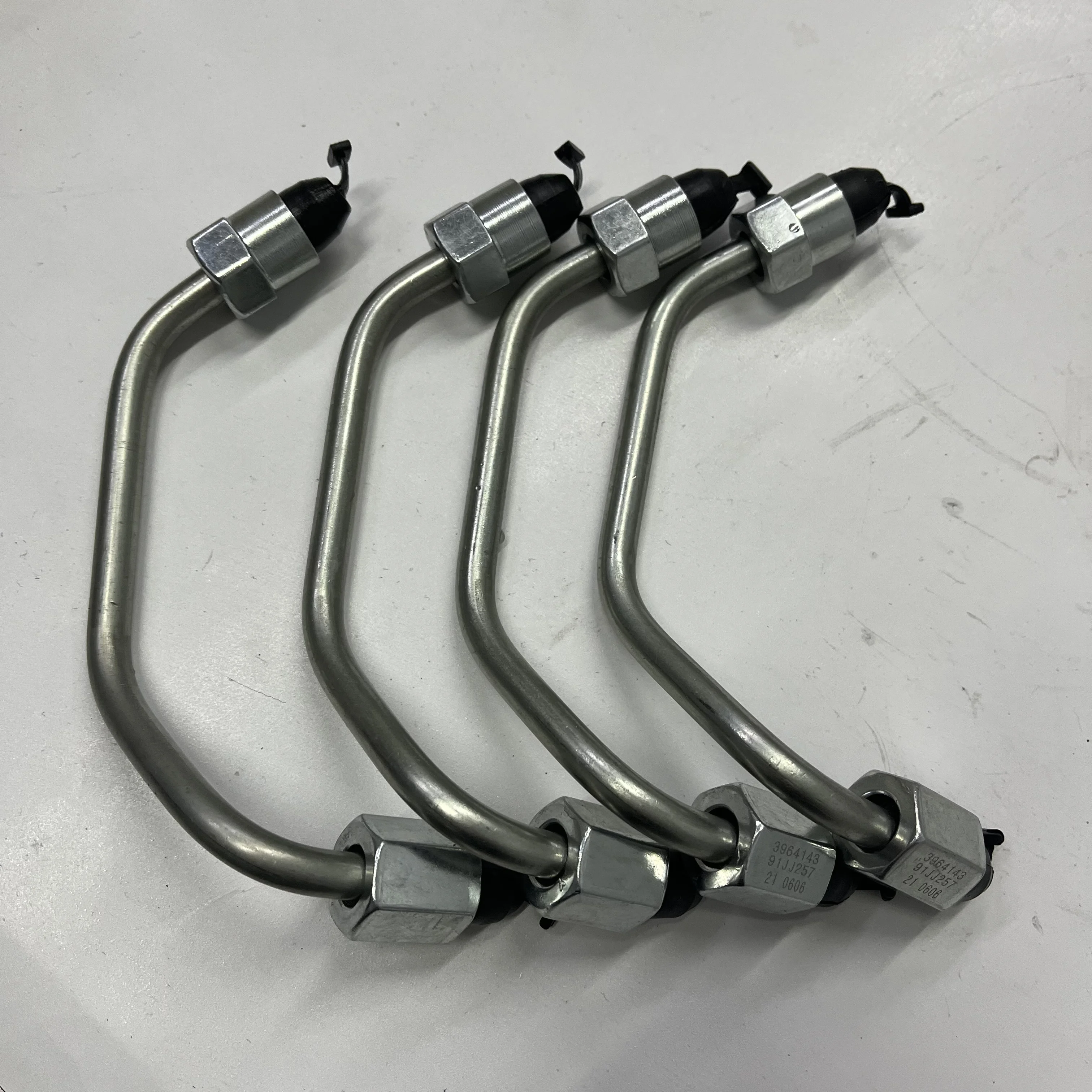 6745-71-4140 INJECTOR FUEL SUPPLY TUBE for excavator parts PC300-8 PC350-8