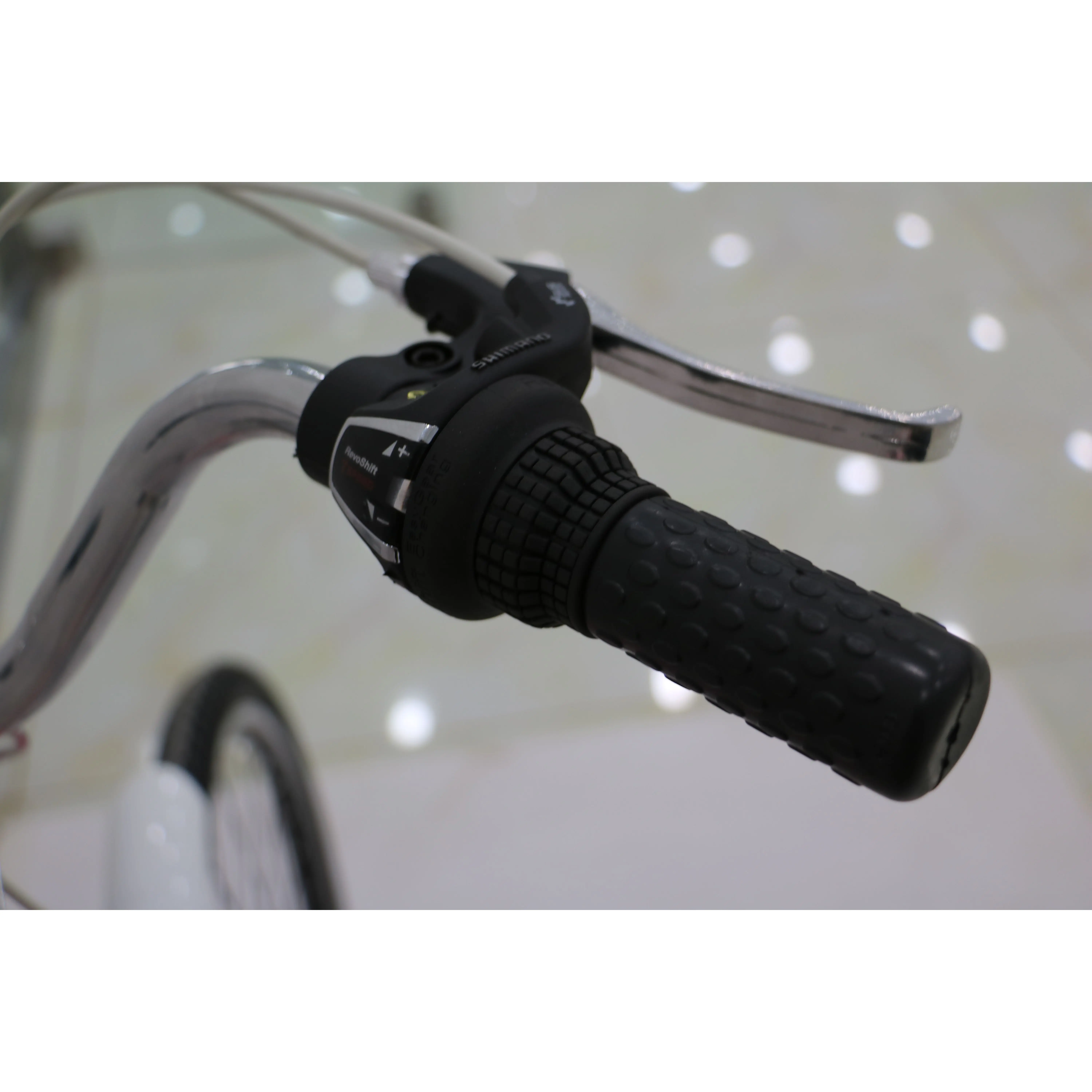 Wholesale 24-Inch Single Speed City Bike with Double V Brake Steel Frame and Aluminum Alloy Rim Popular Style for Adults