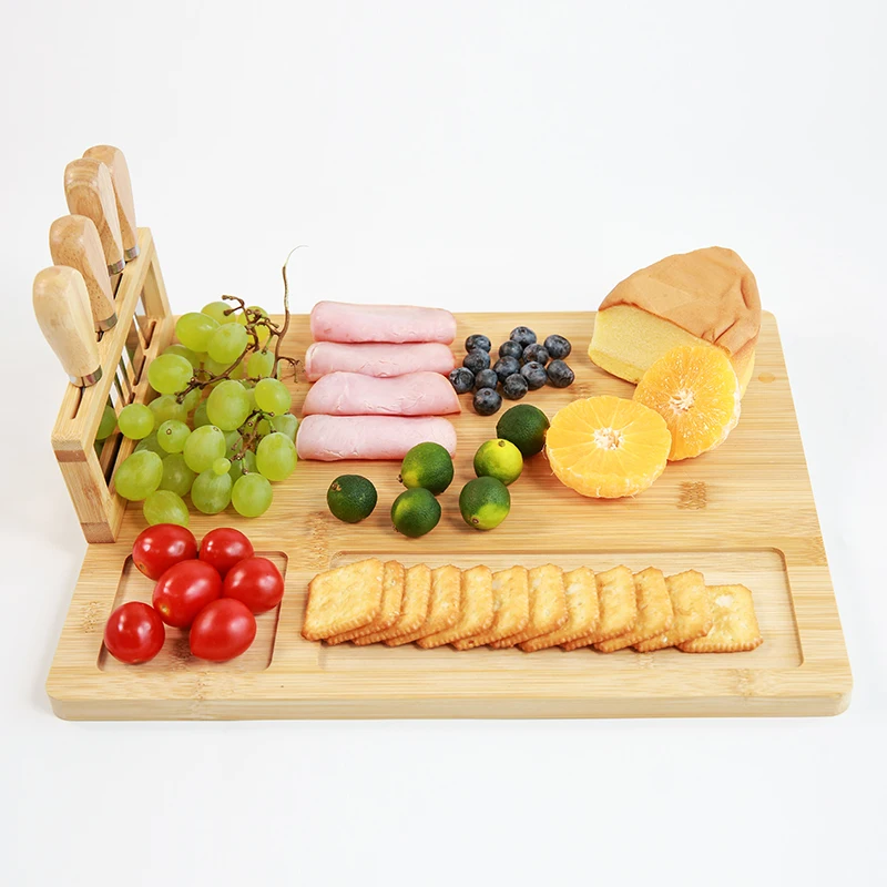 The New Bamboo Cutting Board Pizza Board With Handle Round