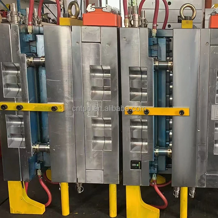 Semi-automatic Electric Heating Bottle Blowing Machine With High Power and Low Energy Consumption