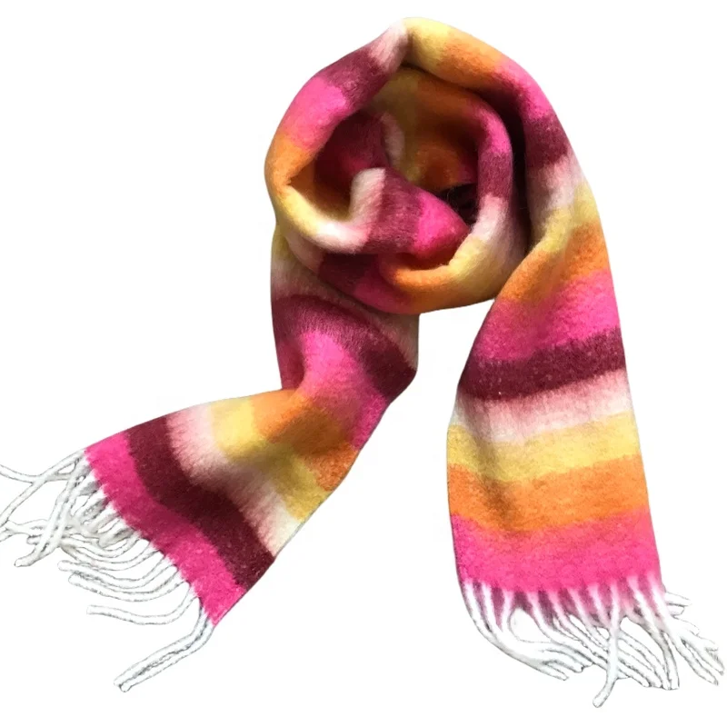 Женский вязаный толстый очень удобный теплый шарф постепенного цвета для зимы