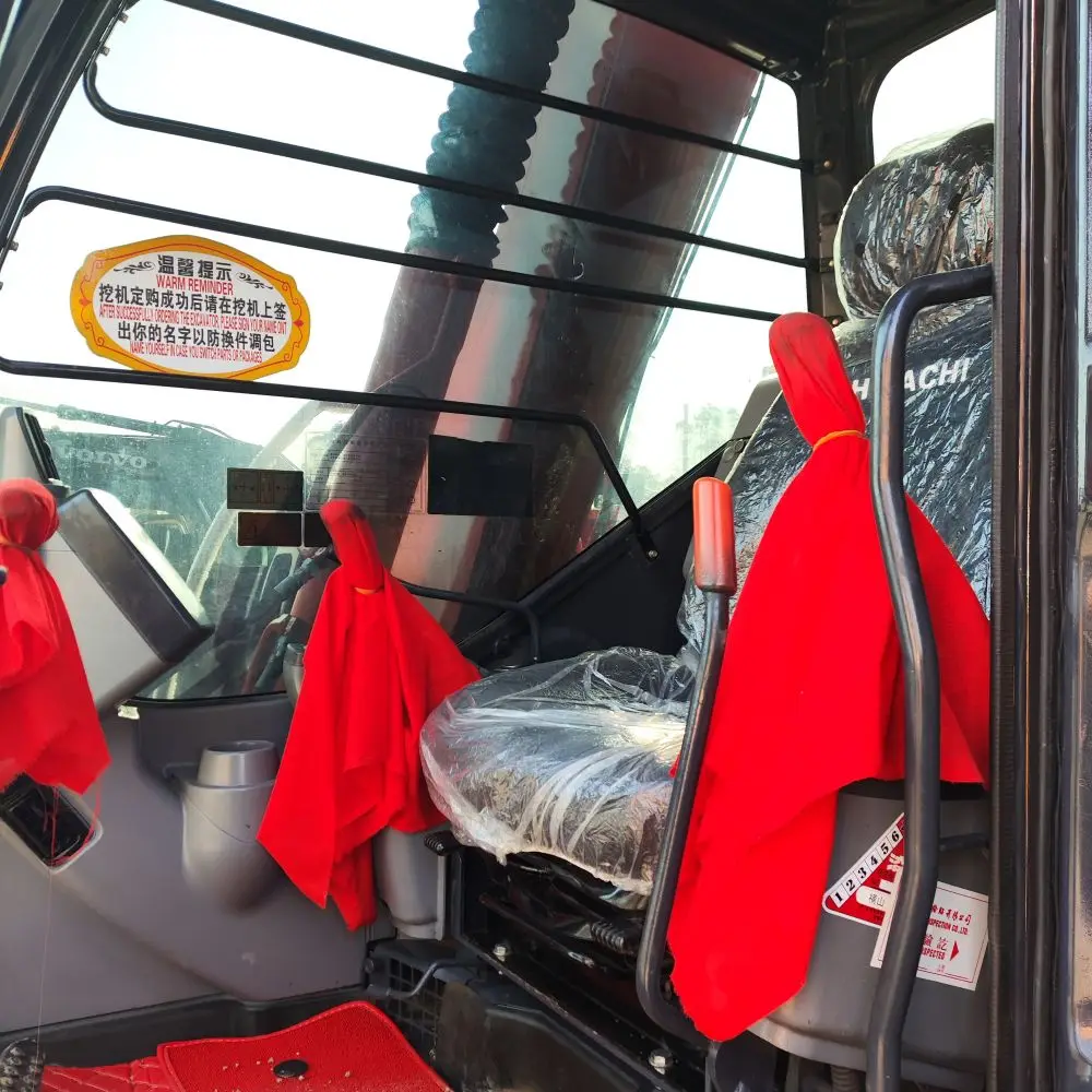 Second-Hand Hitachi 70 Micro Hydraulic Crawler Excavator Japanese Brand Multi-Functional Cheap Isuzu Engine PLC Motor Included