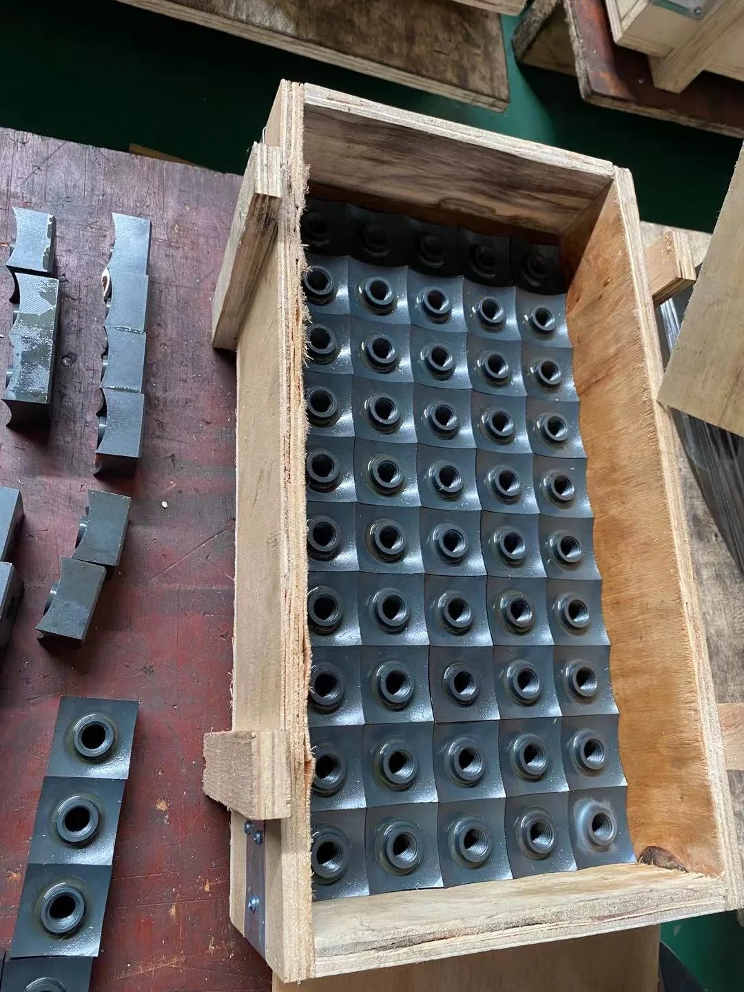 40X40X25mm ready in stock square rotor blades with D2 material factory price shredder blades