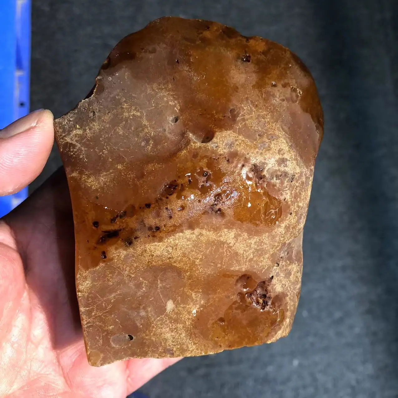 2022 Amber Rough High quality Natural Stone Rock Raw Gold Gemstone Materials Manufacture Supply Wholesale Stones