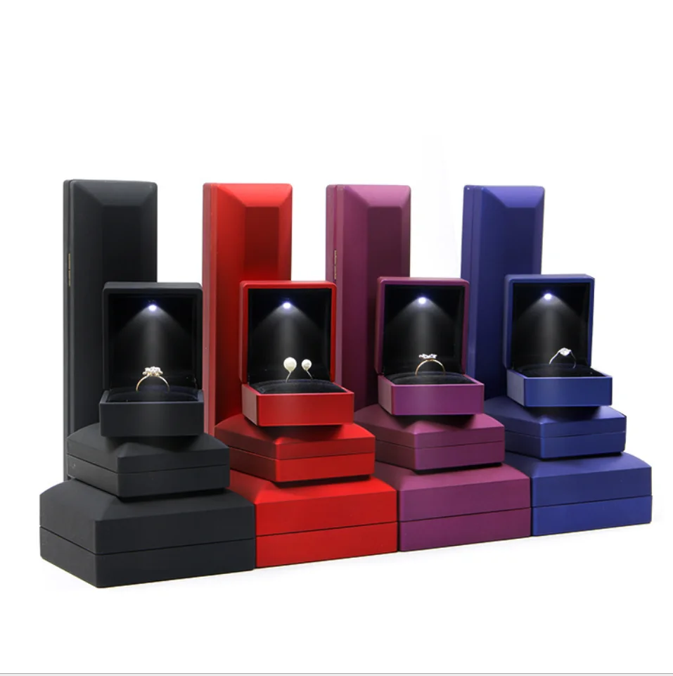 
 Оптовая продажа, набор ювелирных изделий на заказ, коробка boite a bijoux, Подарочная коробка для ювелирных изделий со светодиодной подсветкой, элегантная бархатная шкатулка для ювелирных изделий от производителя  