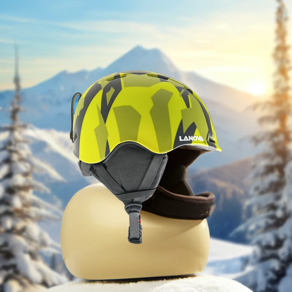 Ski protective helmet Factory sports & entertainment insert Bluetooth audio Thermal protection OEM &ODM skiing helmet