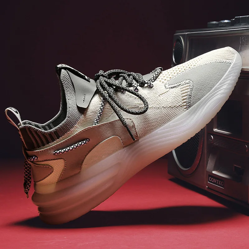 
light weight man fashion sneakers high quality street dance shoes flexible men sport shoes running shoes 