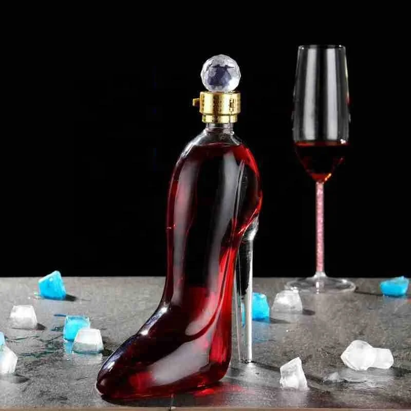 Unique Borosilicate 350ml 750ml shoes glass bottle High Heel Shoe Shape Liquor Whiskey Red Wine Glass Bottle for Bourbon Vodka