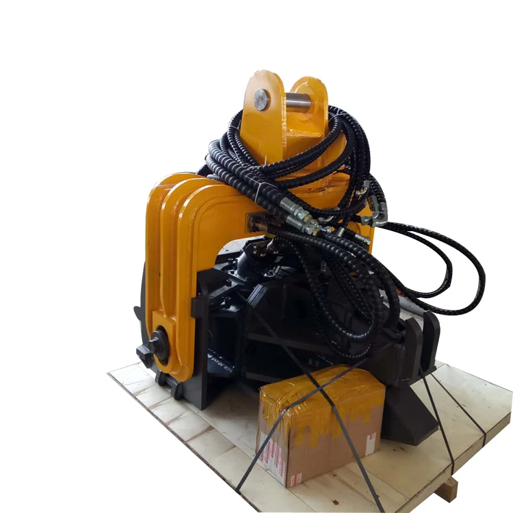 Excavator used hydraulic screw pile driver for solar projects