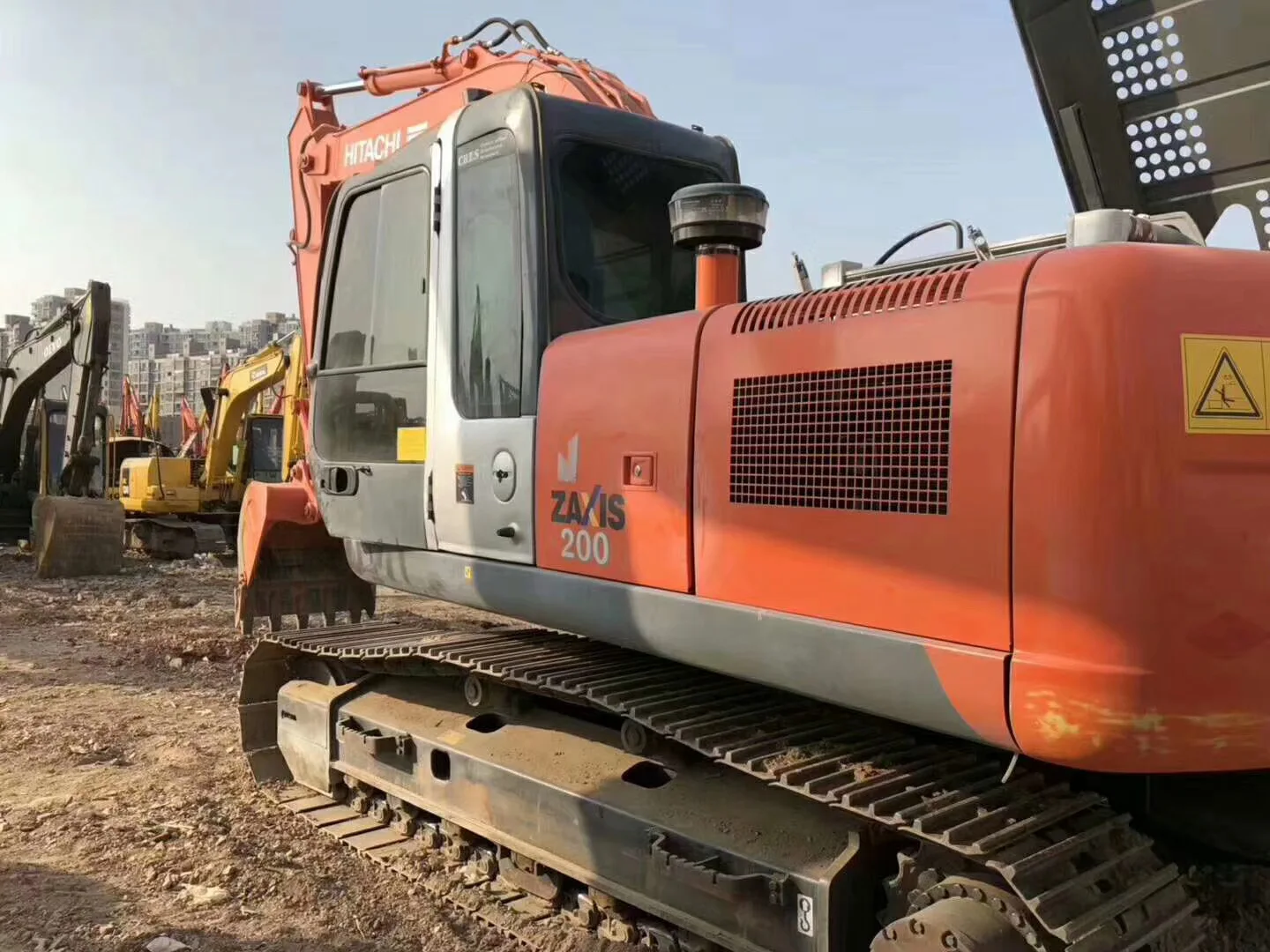 Б/у hitachi zx200-2 zx30u zx35u zx55 zx70 zx75 zx60 гидравлический гусеничный экскаватор 20ton высокое качество Япония оригинал