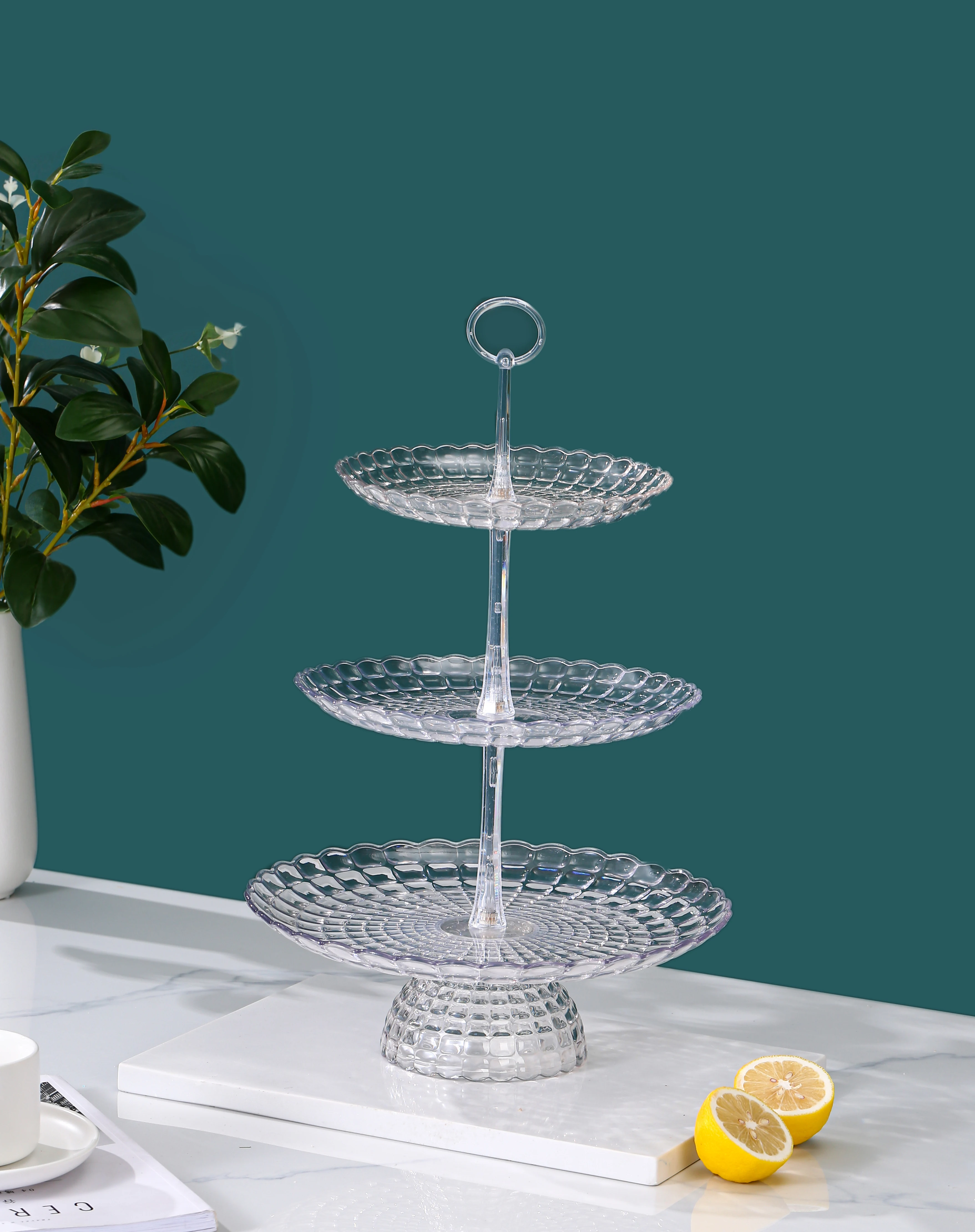 Food Grade Environmentally Friendly Pet Material Cheap Plastic Round Cake Tray Plastic Serving Tray