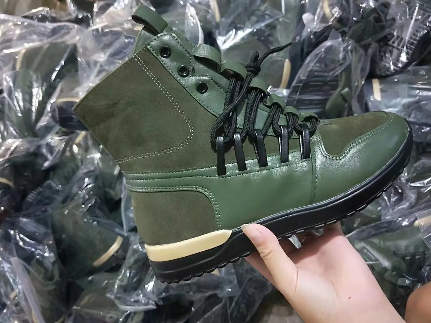 New arrival hot sale winter suede ankle boots women warm leather platform short boots