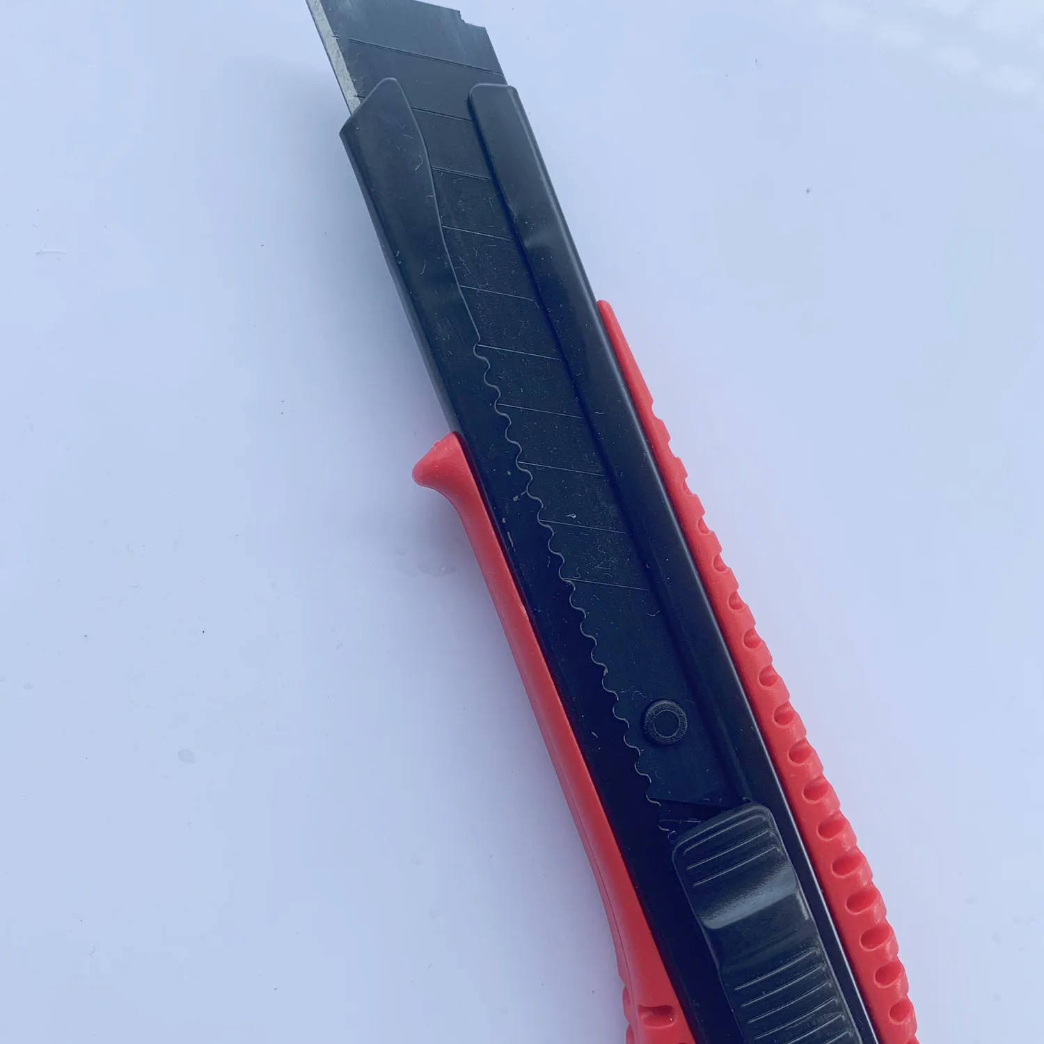 Retractable Multi-function Sliding Blade Cutter 18mm Utility Knife  For Office And School