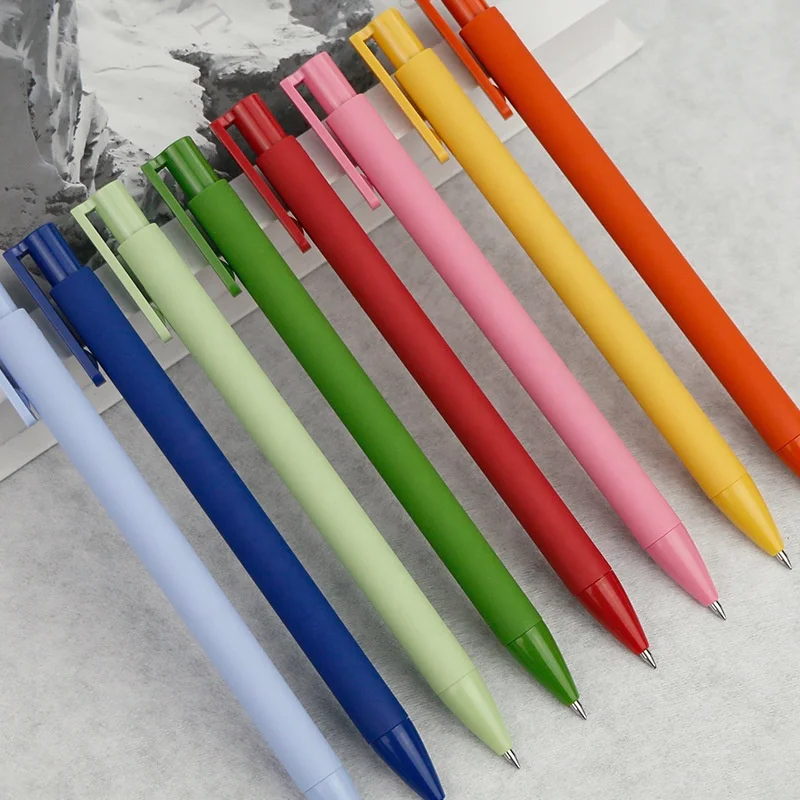 2024 new high quality white plastic branded logo best point ballpoint 0.5mm 0.7 custom design pen