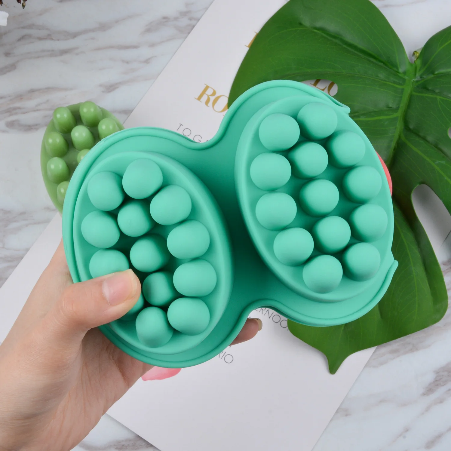 Manufacturer Customized Massage Bar Silicone Molds 4 Cavities 4.5oz Soap Mold For Diy Soap Chocolate Candle Making